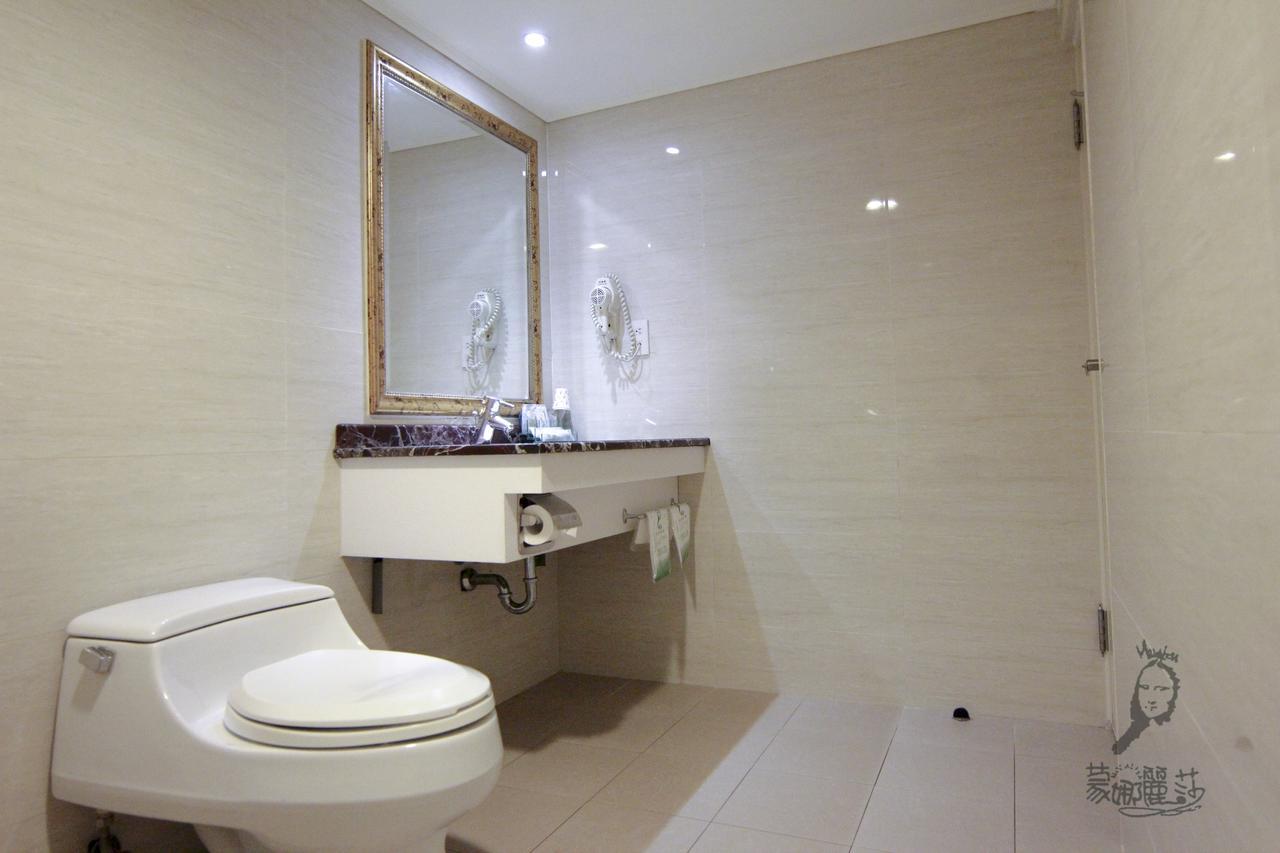 Monalisa Hotel 台南 エクステリア 写真